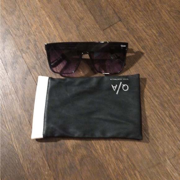NEW! Quay Australia Nightfall Black Frame Sunglasses Gradient Lenses main image 3